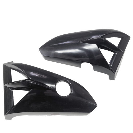 Toma De Aire Deflector Yamaha Ybr 125 / Yamaha 125cc / Jianshe 125cc y otras. Polipropileno Inyectado Juego color NEGRO (flexible)
